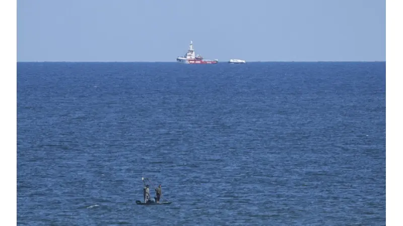 ספינת סיוע ליד חופי עזה|צילום: ap