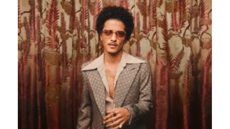 ברונו מארס על הבמה בישראל | צילום: דויד גרנות