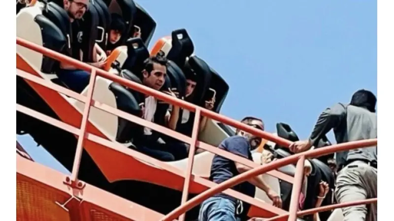 אביב גפן על רכבת ההרים|צילום: סעיף 27א' לחוק זכויות יוצרים, סעיף 27 א'