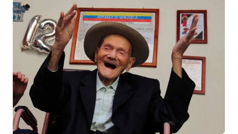 חואן ויסנטה פרס (צילום טוויטר @NicolasMaduro)