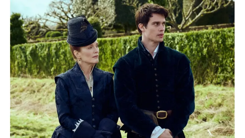 ניקולס גליצין וג'וליאן מור ב"מרי וג'ורג'"|צילום: HOT ו-yes, יחסי ציבור