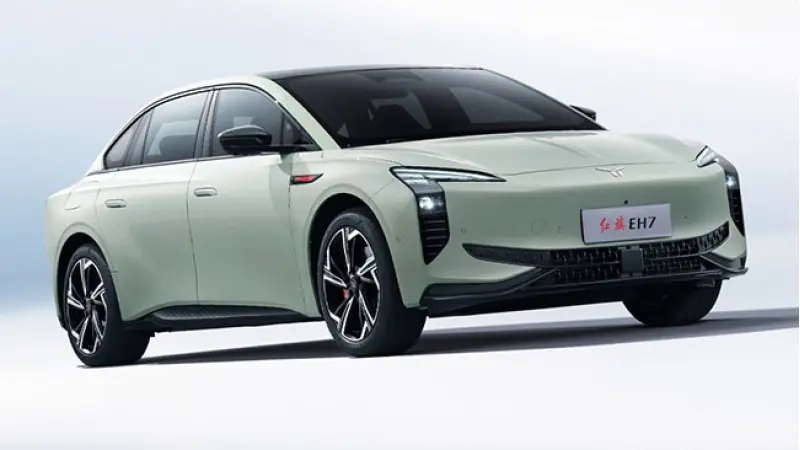 HONGQI EH7. שני מנועים ועד 619 כ"ס. האורך נושק ל-5 מטרים. צילום: הונגצ'י