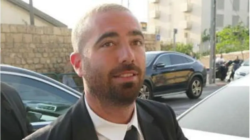 No description available