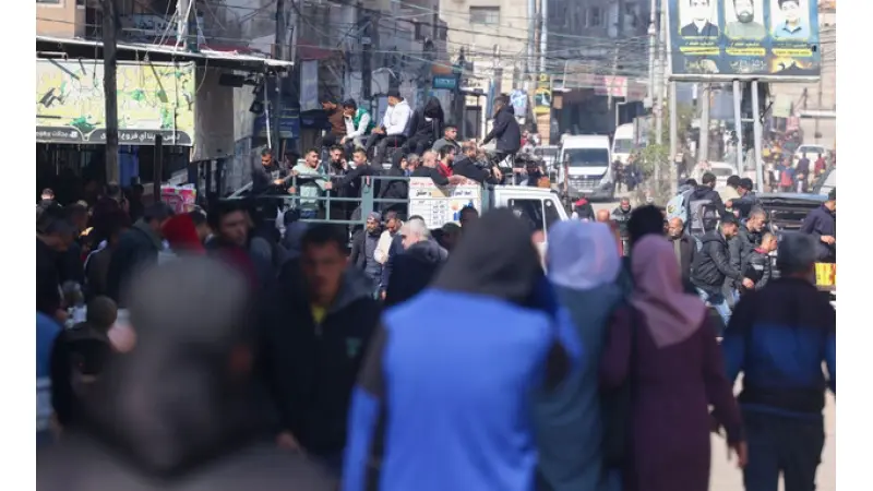 הכסף שנכנס מרפיח, המחבלים שנמלטים - והביקורת|צילום: AFP via Getty Images