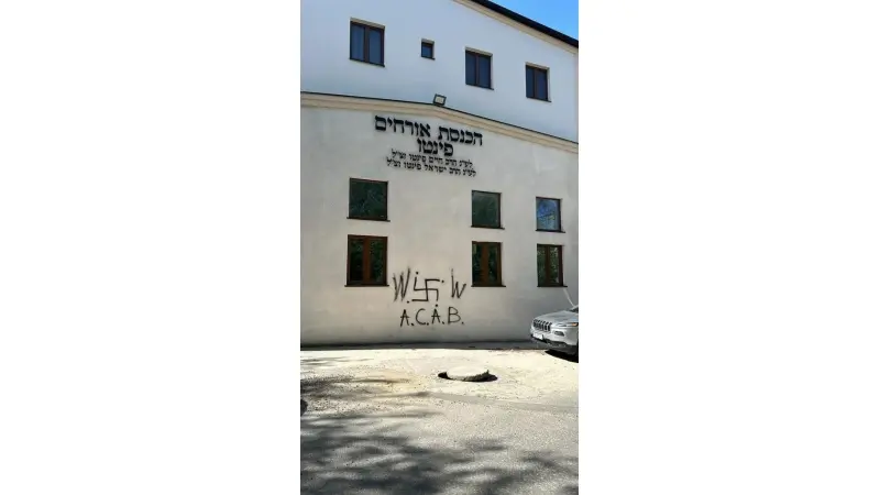 No description available