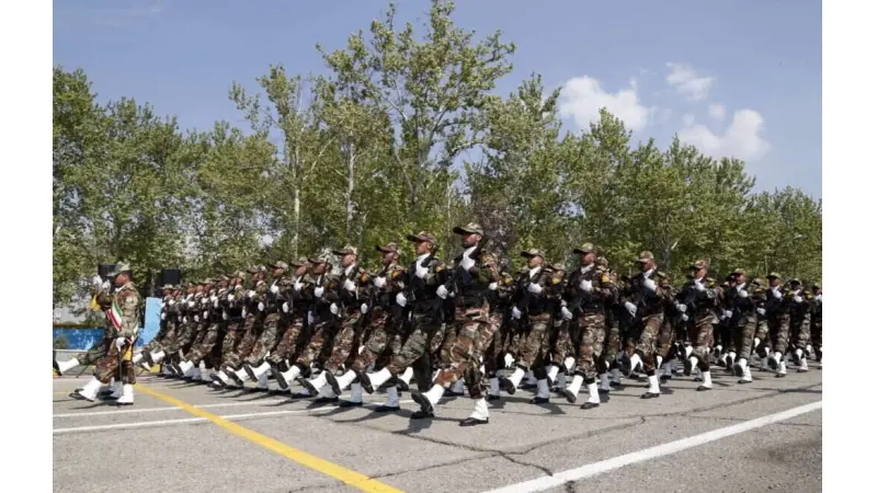 יום הצבא השנתי באיראן. טהרן, השבוע. צילום – ATTA KENARE / AFP