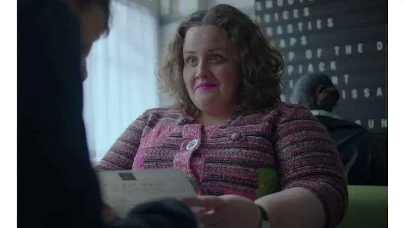 הפרטים המזהים הוסוו. ג'סיקה גאנינג (מרתה) ב"אייל קטן"|צילום: יחסי ציבור