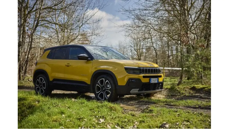 ×-Jeep Avenger ××××ר××× (××§×ר ×â×פ)