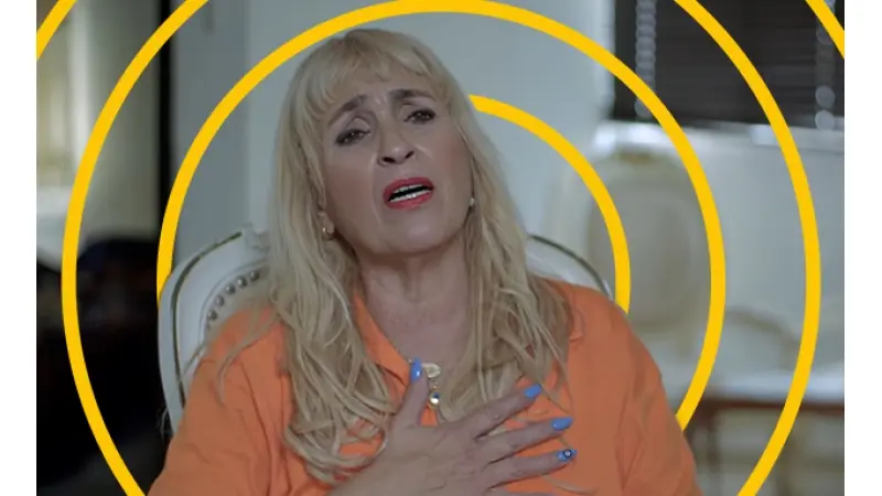 כל עונה והאילן פלד שלה. אורלי יחזקאל ב"בואו לאכול איתי"|צילום: כאן 11; עיצוב: סטודיו Keshet Digital