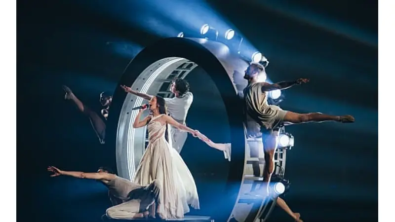 החזרה השנייה של עדן גולן על בימת האירוויזיון. מאלמו, 2024 | צילום: Sarah Louise Bennett / EBU