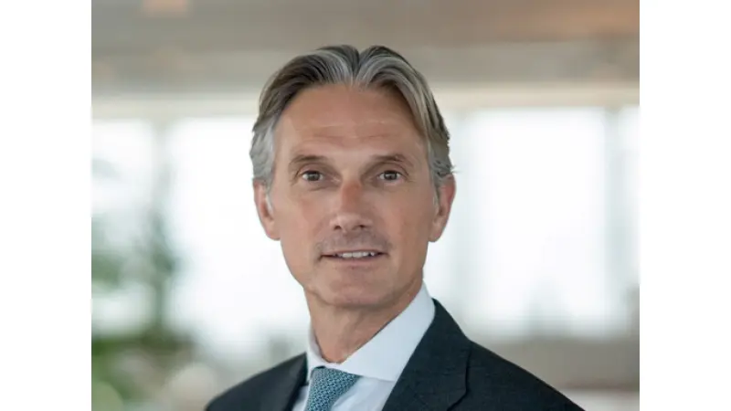 ריצ'רד פרנסיס, נשיא ומנכ"ל טבעקרדיט: אלעד מלכה