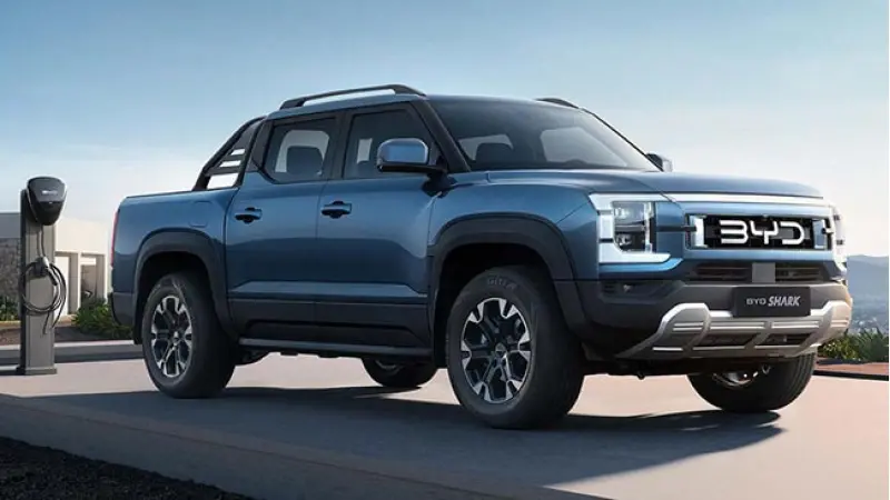 זה הטנדר הראשון של BYD קוראים לו SHARK והוא מצויד בשני מנועים עם תפוקה משותפת של מעל ל-400 כ"ס. צילום: BYD