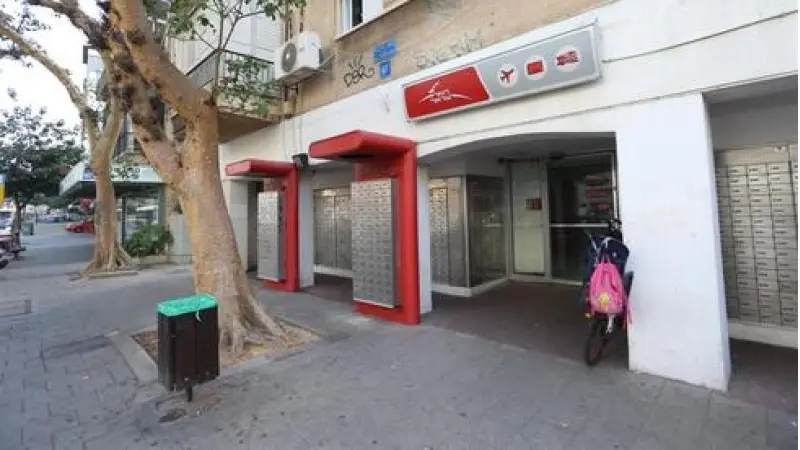 No description available