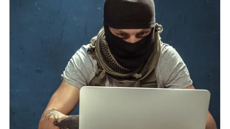 האקר (אילוסטרציה)|צילום: 123RF&rlm;