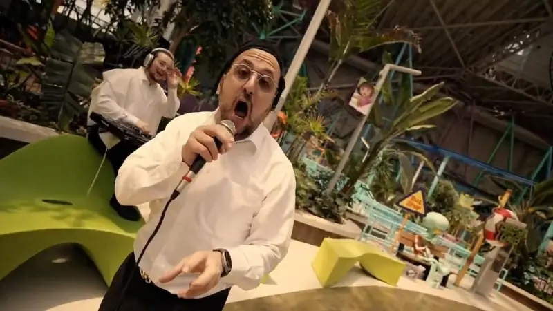 No description available