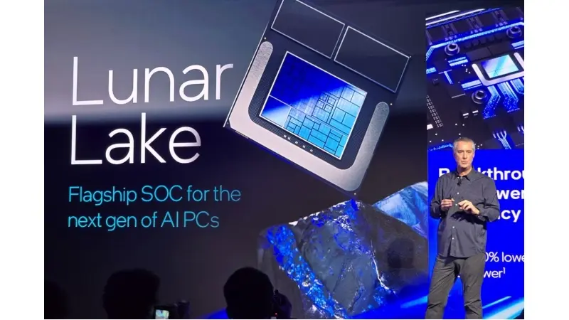 ××¢×× ×-Lunar Lake ×××ש ×©× ××× ×× (צ××××: ××× ×× ×ר××)